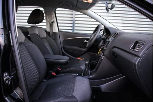 Volkswagen Polo - Comfortline 1.4 66 kW / 90 pk TDI Hatchback 5 versn. Hand * Full operationele leas - 1