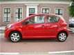 Toyota Aygo - 1.0-12V 5 deurs 100000kmtr zeer mooi en technisch 100% goed - 1 - Thumbnail