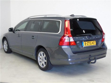 Volvo V70 - 2.0D Summum Leer - 1