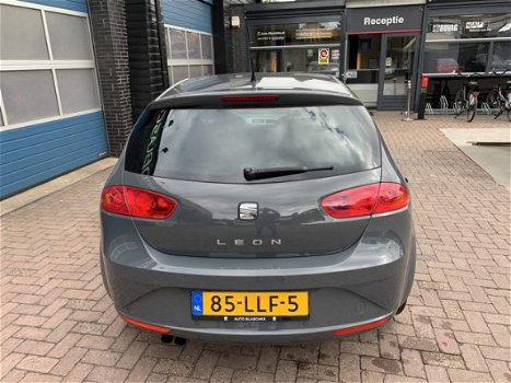 Seat Leon - 1.8 TFSI Sport Navi/ECC/17`LM Velgen nieuwe megatronic/ketting - 1