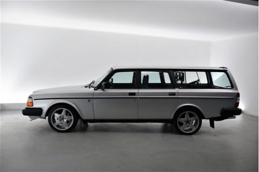 Volvo 245 - 2.1 Turbo aut. Overdrive - 1