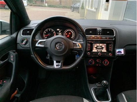 Volkswagen Polo - 1.2 TSI BlueMotion Edition R-line Navi 17Inch Cruise 5-deurs 2014 Dealer onderhoud - 1