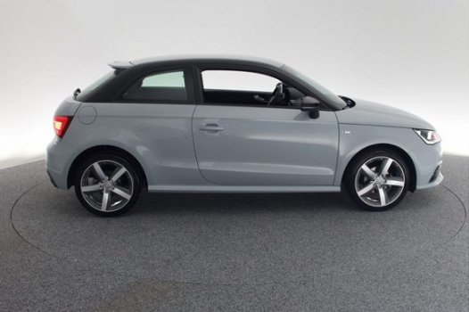 Audi A1 Sportback - 1.0 TFSi 95 pk Adrenalin / S Line exterieur / clima / 17