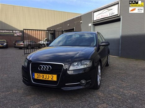 Audi A3 Sportback - 1.6 TDI Attraction Pro Line Business Clima Cruise Elek. Pakket LM-Wielen Chrome - 1