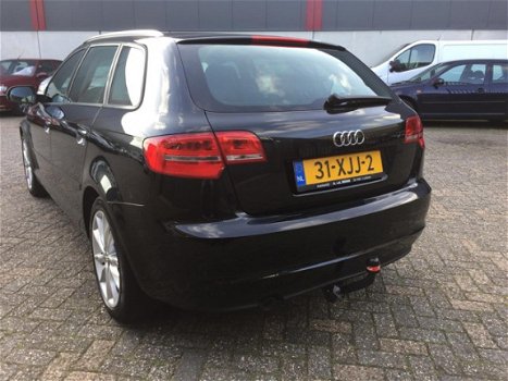 Audi A3 Sportback - 1.6 TDI Attraction Pro Line Business Clima Cruise Elek. Pakket LM-Wielen Chrome - 1