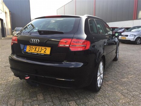 Audi A3 Sportback - 1.6 TDI Attraction Pro Line Business Clima Cruise Elek. Pakket LM-Wielen Chrome - 1