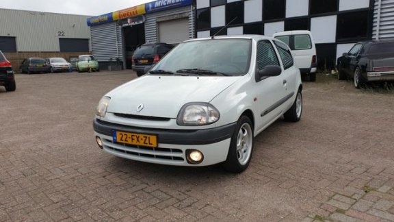 Renault Clio - 1.2 RN Nette en perfect rijdende Clio APK 14-02-2020 - 1