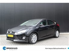 Ford Focus - 1.0 EcoBoost Titanium 5-deurs / NAV