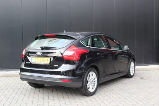 Ford Focus - 1.0 EcoBoost Titanium 5-deurs / NAV - 1