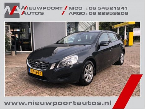 Volvo V60 - 1.6 DRIVe Kinetic Navigatie, Lmv, Pdc - 1