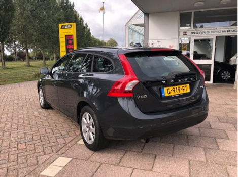 Volvo V60 - 1.6 DRIVe Kinetic Navigatie, Lmv, Pdc - 1