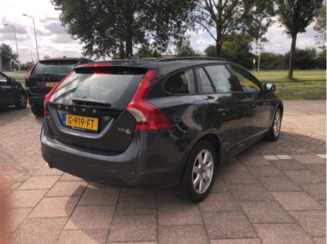 Volvo V60 - 1.6 DRIVe Kinetic Navigatie, Lmv, Pdc - 1