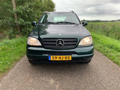 Mercedes-Benz M-klasse - 270 CDI Automaat/Leder/Navi/Youngtimer - 1