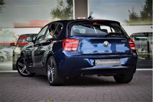 BMW 1-serie - 114i / Sport / PDC / Multi media - 1