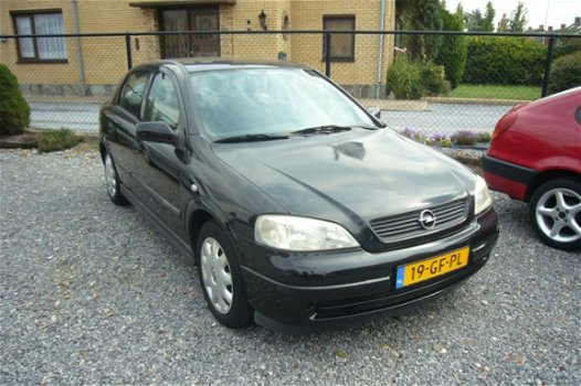 Opel Astra - 1.6 I - 1