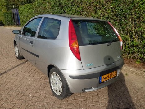 Fiat Punto - 1.2 GO Airco (KOUD) APK t/m 17-09-2020 - 1