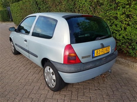 Renault Clio - 1.2 RN Stuurbekrachtiging APK t/m 23-08-2020 - 1