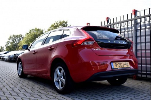 Volvo V40 - 1.6 D2 ECC LMV PDC NAVIGATIE CRUISE 98000KM - 1