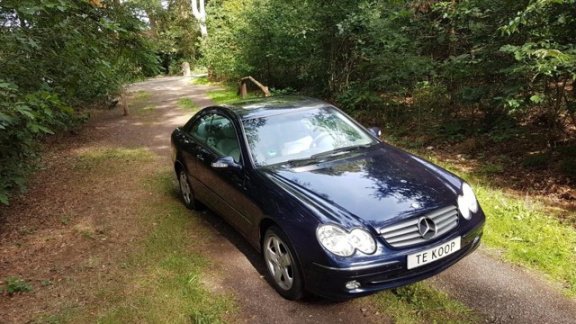 Mercedes-Benz CLK-klasse Coupé - 320 Avantgarde - 1