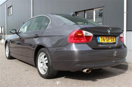 BMW 3-serie - 318i High Executive CLIMA / CRUISE / PDC - 1