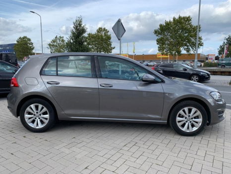 Volkswagen Golf - 1.2 TSI Highline - 1