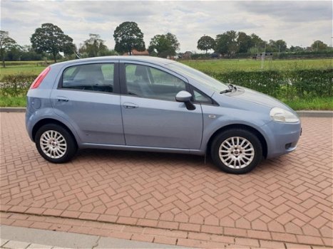 Fiat Grande Punto - 1.4 Sportsound AUTOMAAT MET NIEUWE APK - 1