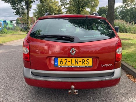 Renault Laguna Grand Tour - 1.8-16V Expression ✅NAP, 2XSLEUTELS, AIRCO, CRUISE, TREKHAAK, DEALERONDE - 1