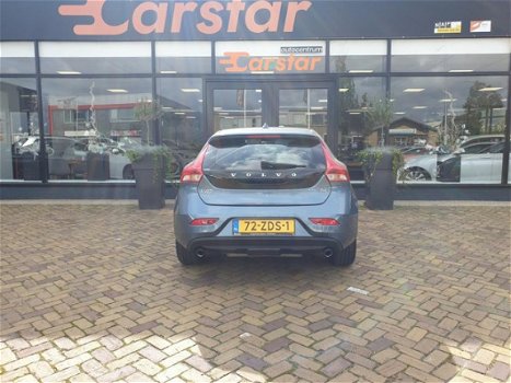 Volvo V40 - 1.6 T4 Kinetic |NAVI|6BAK|CLIMATE|PDC| - 1