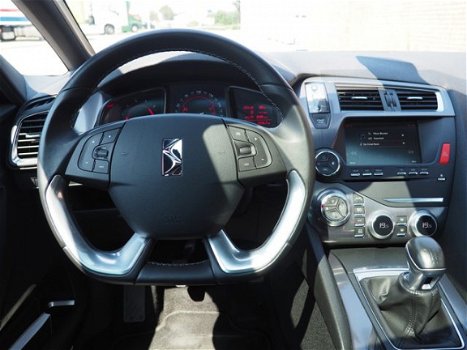 Citroën DS5 - 2.0 BlueHDi 150 PK Business Executive | 18 inch | Leer met Alcantara | Panoramadak | H - 1