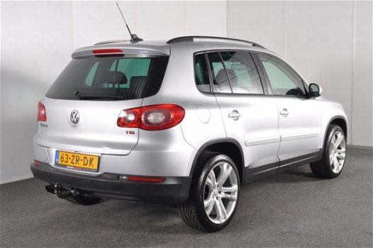 Volkswagen Tiguan - 1.4 TSI Comfort&Design 4Motion - 1