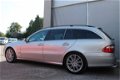 Mercedes-Benz E-klasse Combi - 240 Avantgarde/Automaat/Clima/Cruise/18 inch/Zonnedak/Bijtellingsvrie - 1 - Thumbnail