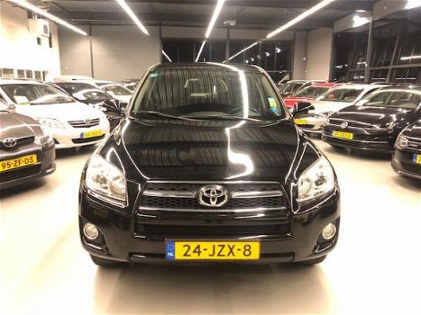 Toyota RAV4 - 2.0 VVTi Dynamic 2WD - 1