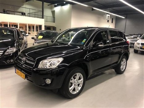 Toyota RAV4 - 2.0 VVTi Dynamic 2WD - 1