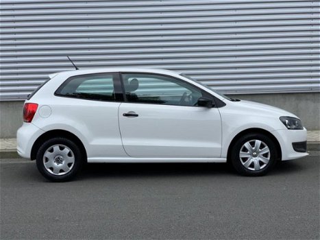 Volkswagen Polo - 1.2 Easyline Airco onderhoudboekjes aanwezig - 1