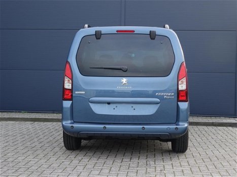 Peugeot Partner Tepee - Electric 4% Bijtelling | NAV | Camera | Stoelverwarming - 1