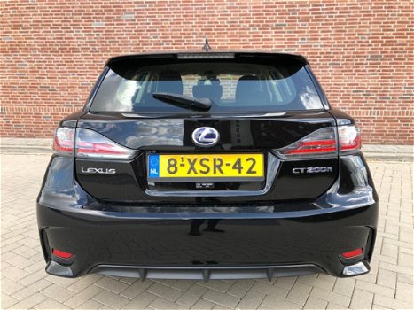 Lexus CT 200h - Business Line €12500 EX BTW - 1