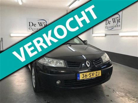 Renault Mégane - CC 1.5 DCI TECH-LINE uitv. NWE DISTRIBUTIE/ APK/GARANTIE - 1