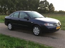 Nissan Almera - 1.5 Visia met airco trekhaak en N.A.P