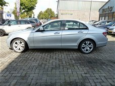 Mercedes-Benz C-klasse - 220 CDI cruise clima stoelverwarming navigatie electr ramen v+a centr verg