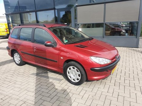 Peugeot 206 SW - 1.4 X-line - 1