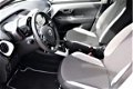 Toyota Aygo - 1.0 VVT-i x-pure Parkeercamera-Lichtmetalen velgen - 1 - Thumbnail