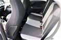Toyota Aygo - 1.0 VVT-i x-pure Parkeercamera-Lichtmetalen velgen - 1 - Thumbnail