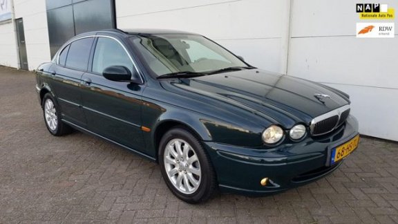 Jaguar X-type - 2.5 V6 - 1