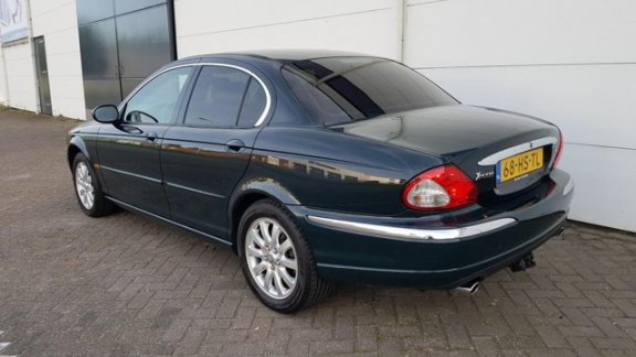 Jaguar X-type - 2.5 V6 - 1