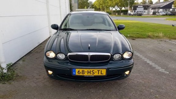 Jaguar X-type - 2.5 V6 - 1