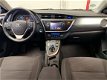 Toyota Auris - 1.8 FULL HYBRID EXECUTIVE TREKHAAK NAVI - 1 - Thumbnail