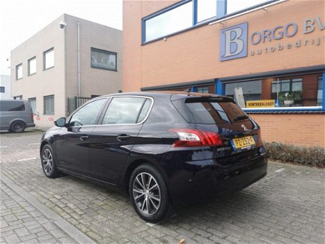 Peugeot 308 - 1.2 PureTech Allure Airco.Automaat, Navi, Leder, Pano, Nap, Bj2016 - 1