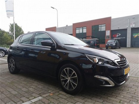 Peugeot 308 - 1.2 PureTech Allure Airco.Automaat, Navi, Leder, Pano, Nap, Bj2016 - 1