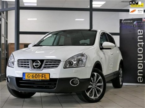 Nissan Qashqai - 2.0 Tekna 4x4 *143dkm* Aut/Standkachel/Panodak/Navi/Leder - 1