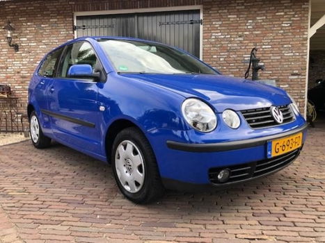 Volkswagen Polo - 1.2-12V Airco - Nieuwe APK - 1